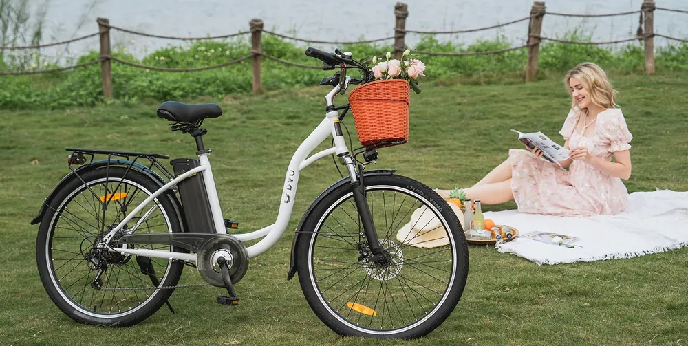 Bicicletta elettrica DYU C6 unisex, adatta a uomini e donne