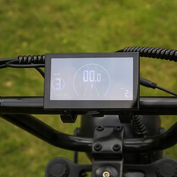 Motore da 1000W sulla ruota posteriore della EMOKO C93