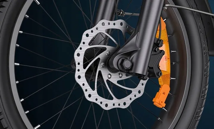 Bici elettrica pieghevole ENGWE L20 3.0 Pro di colore nero opaco