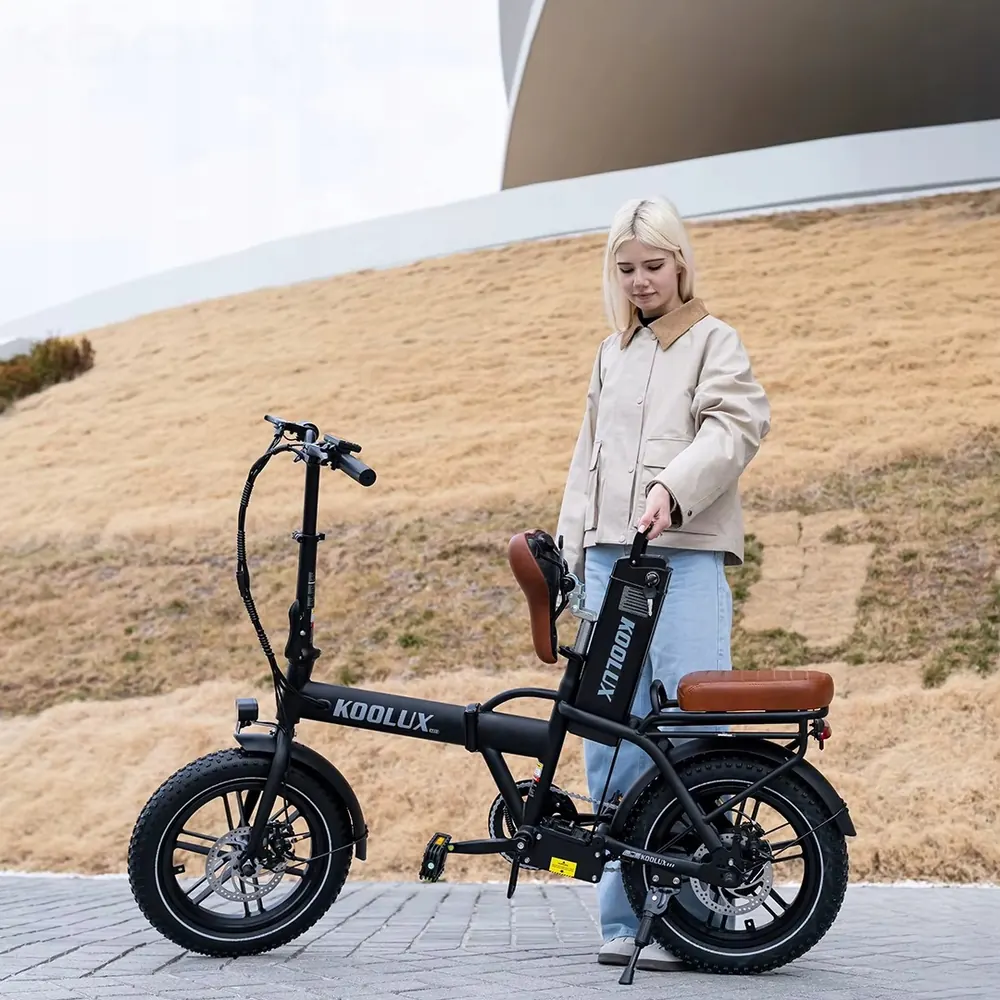 KOOLUX X10 con ruote da 16 pollici per guida agile