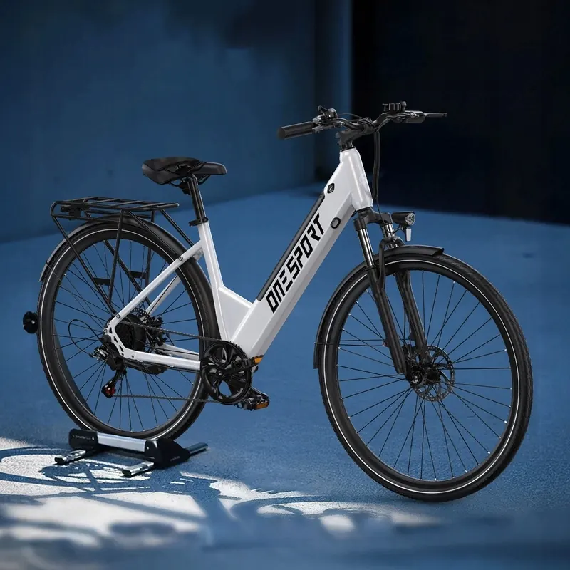 Logo Onesport sulla bicicletta elettrica urbana OT12