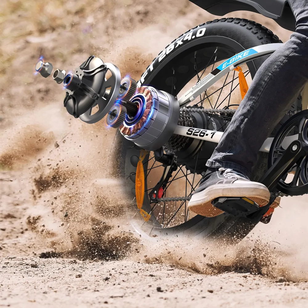 E-bike VARUN parzialmente assemblata con ruote e manubrio regolati